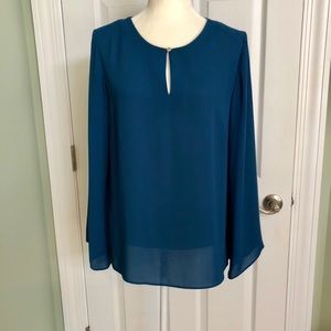Vince Camuto Bell Sleeve Keyhole Blouse